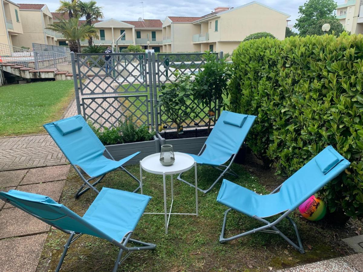 Apartment Caorle De Lux Swimming Pool, Parking, Garden Екстер'єр фото