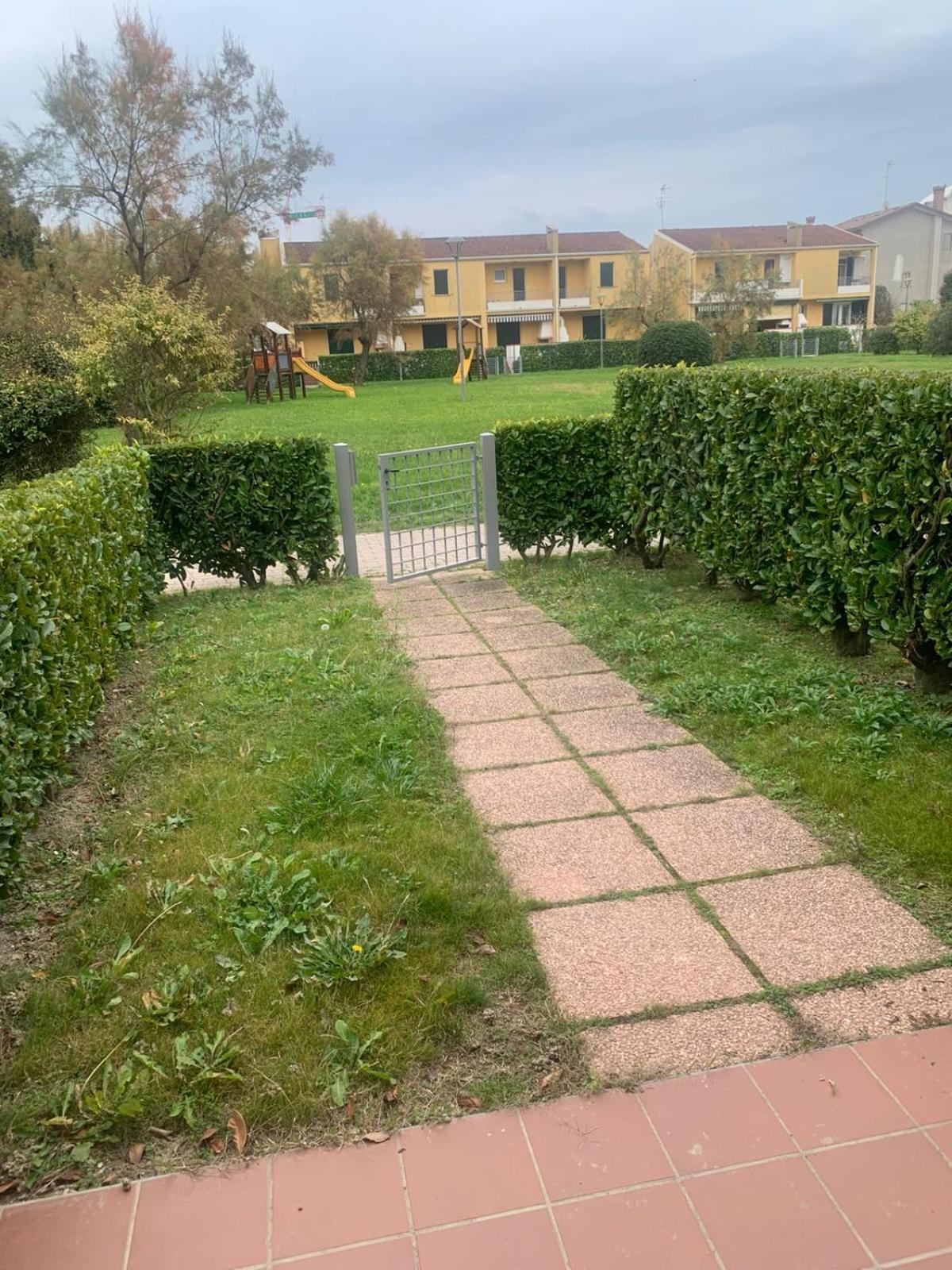 Apartment Caorle De Lux Swimming Pool, Parking, Garden Екстер'єр фото